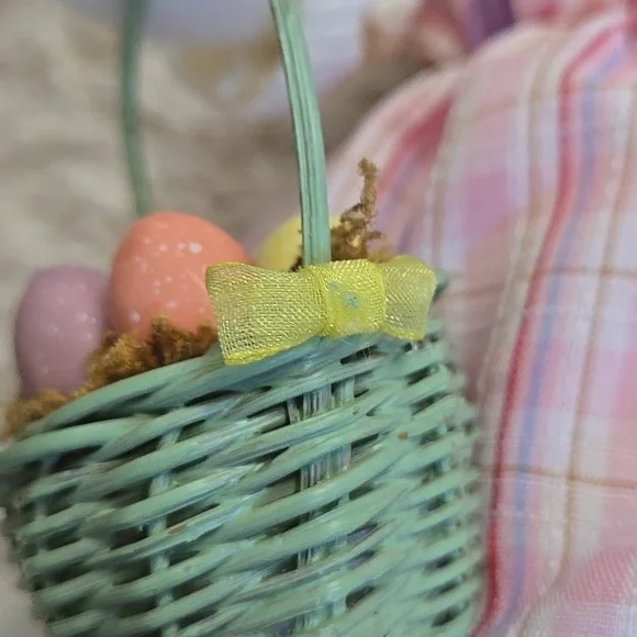 Spring Decor Avon Dolled Up Bunny Easter Home Girl Dress - Picture 5 of 17